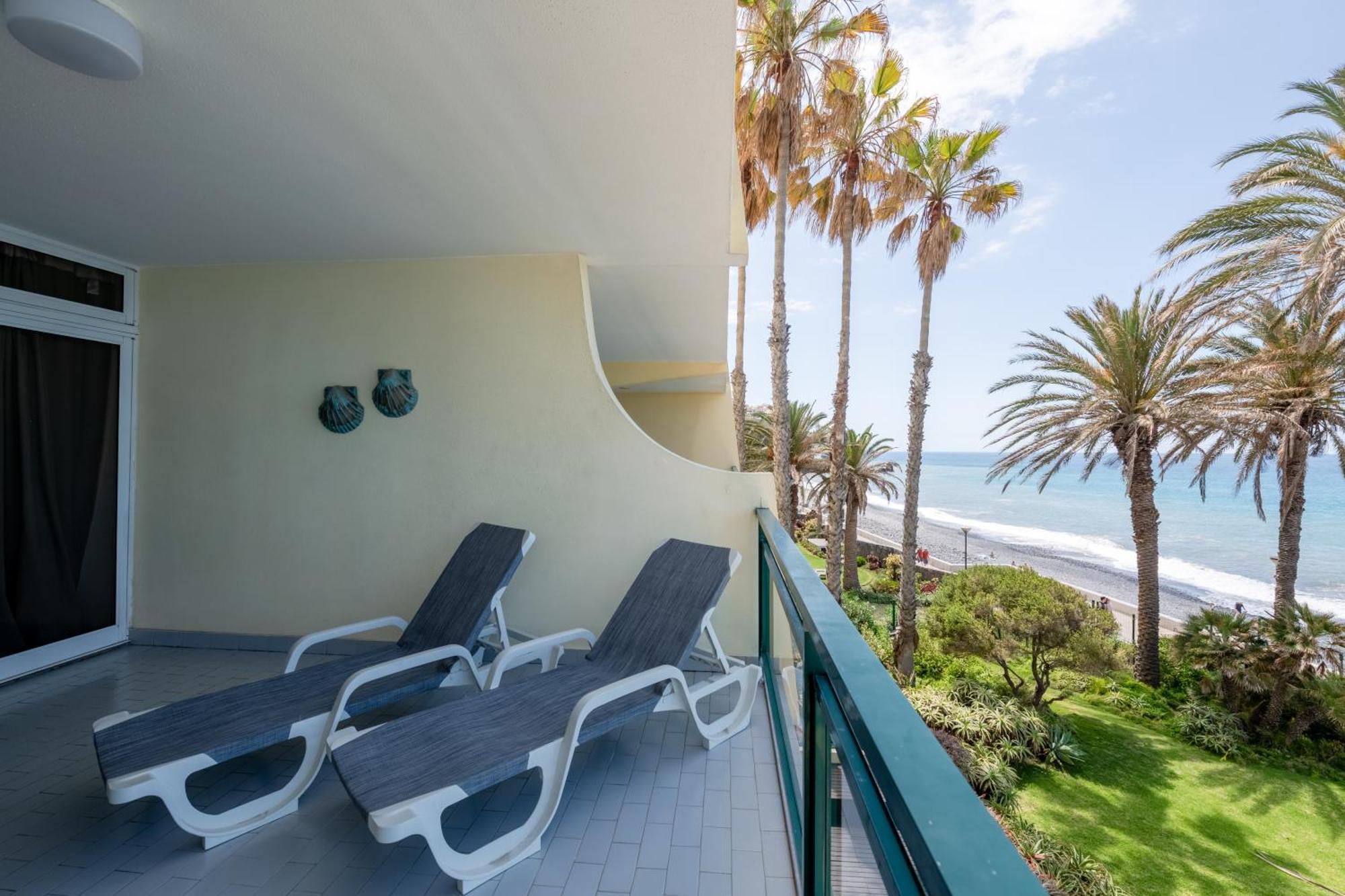 Atlantic View Apartment At Formosa Beach Funchal  Extérieur photo