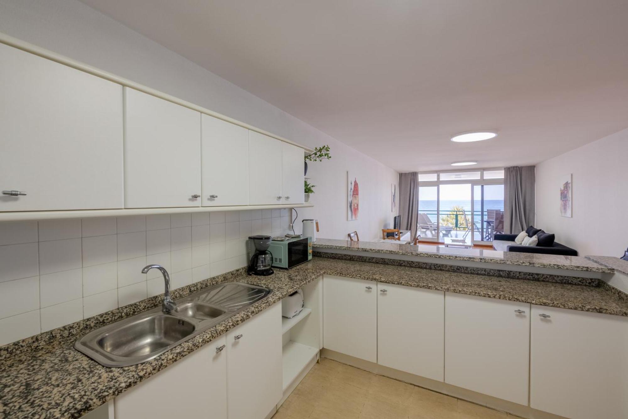 Atlantic View Apartment At Formosa Beach Funchal  Extérieur photo