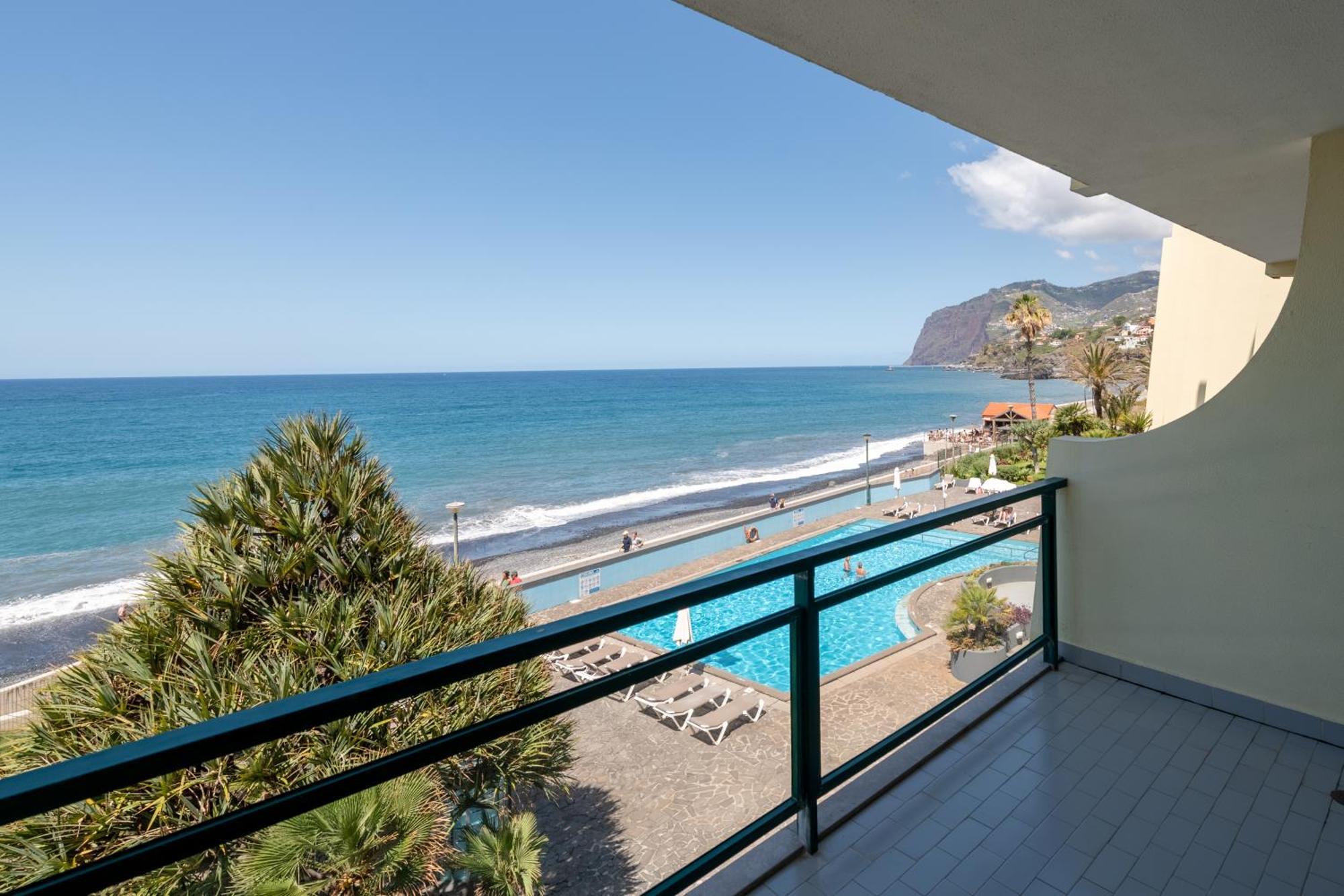 Atlantic View Apartment At Formosa Beach Funchal  Extérieur photo